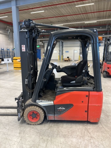 1286499-2 Motviktstruck - Linde E16-02 EVO 2024