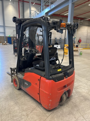 1286499-3 Motviktstruck - Linde E16-02 EVO 2024