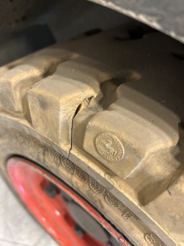 1286499-26 Motviktstruck - Linde E16-02 EVO 2024