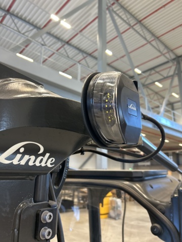 1286499-27 Motviktstruck - Linde E16-02 EVO 2024