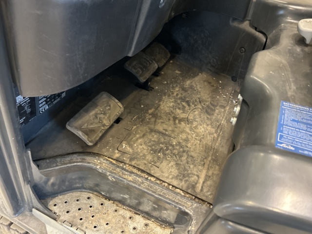 1286502-10 Motviktstruck - Linde E16PH-02 EVO -2022