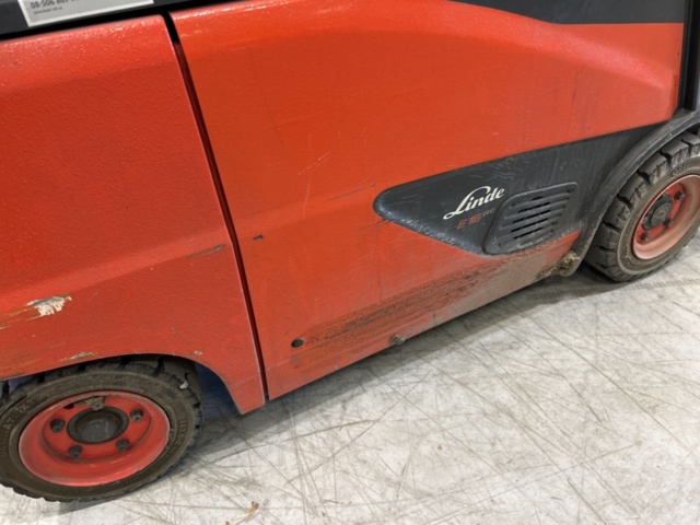 1286502-34 Motviktstruck - Linde E16PH-02 EVO -2022