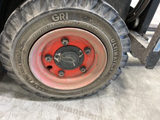 1286502-27 Motviktstruck - Linde E16PH-02 EVO -2022