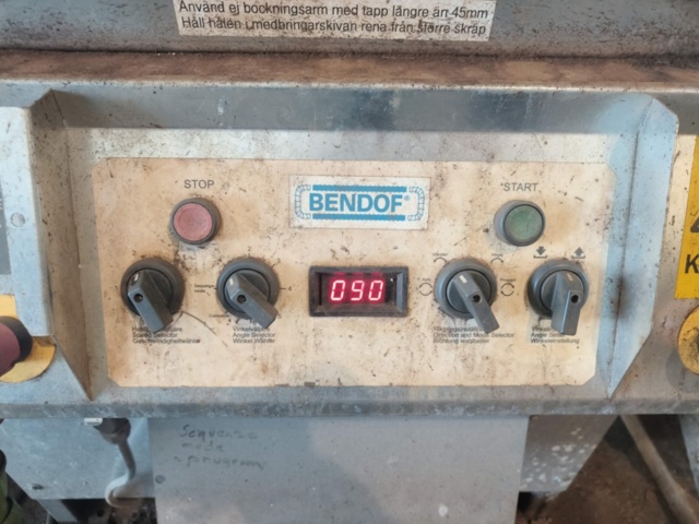 1289354-5 Bockningsmaskin Bendof B32PC-2