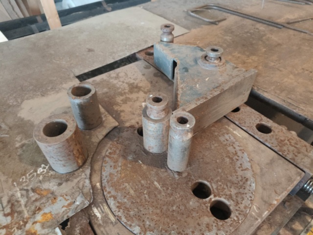 1289354-8 Bockningsmaskin Bendof B32PC-2