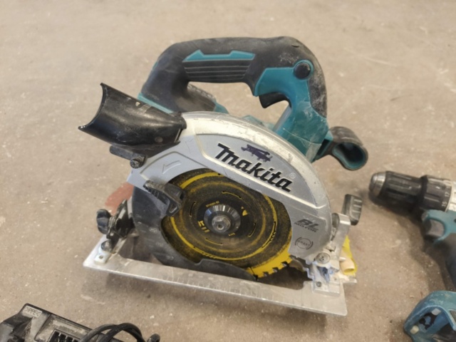 1289369-2 Circular saw, bit driver and screwdriver Makita
