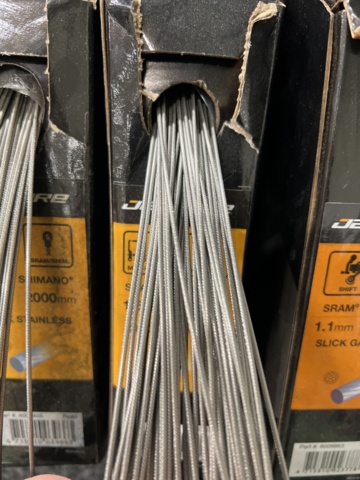 1328356-9 Sortiment med bromswire, Jagwire