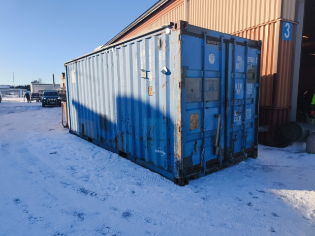 1289372-1 Container 20-Fot med innehåll