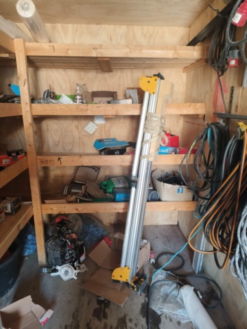 1289372-17 Container 20-Fot med innehåll