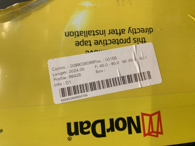 1328620-5 Aluminum door NorDan Sapa 2086, 9x21
