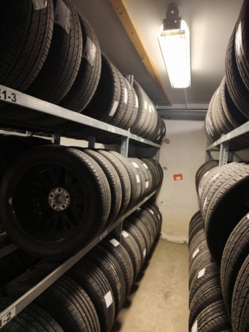 1289425-11 Sju sektioner däckställ