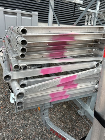 1286482-7 Ställningstrailer med Altrad villapaket 3 - Tysse 1300kg -2023