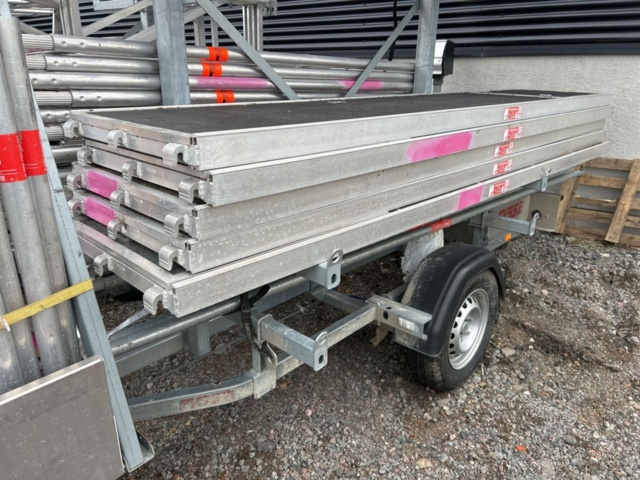 1286484-15 Ställningstrailer med Altrad villapaket 3 - Tysse 1300kg -2023