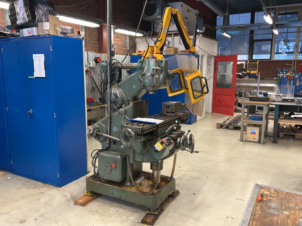 1317140-1 Fräsmaskin Abene VHF3 (Renoveringsobjek)