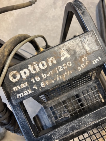 1325386-6 Kompressor för fiberblåsning - Kaeser Mobilair M17A