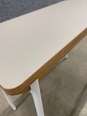 1325154-6 5 pcs Desk Novus