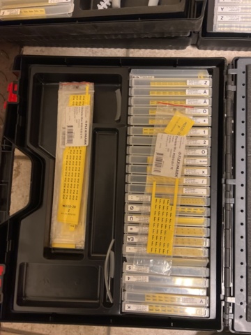 1325407-7 Samling med kabelmarkeringsverktyg - Fleximark