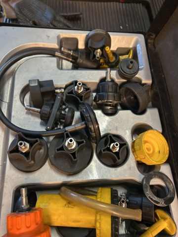 1289958-3 Pressure tester set in bag - Zeca