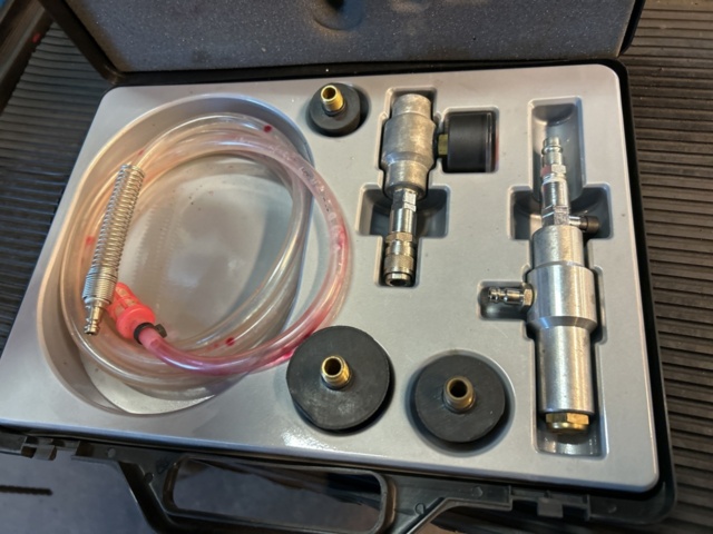 1289960-1 Glycol refill tool kit