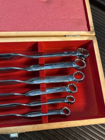 1289961-4 Ergonomic wrench set in box