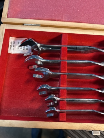 1289961-5 Ergonomic wrench set in box