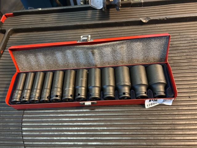 1289965-5 Socket set - IDG Tools