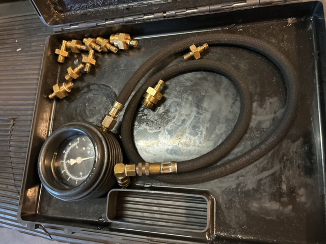 1289969-2 Oil pressure gauge - LTR