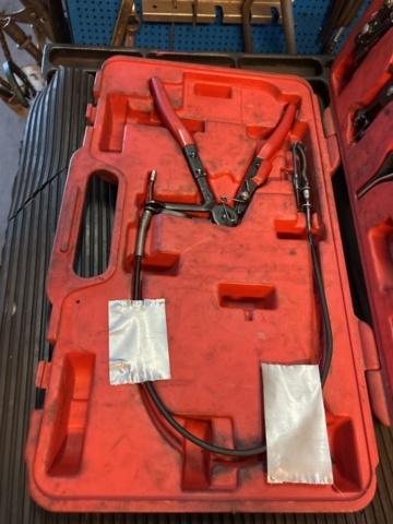 1289970-2 Tool kit - Astro