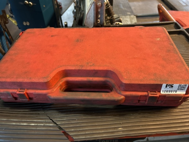 1289970-4 Tool kit - Astro