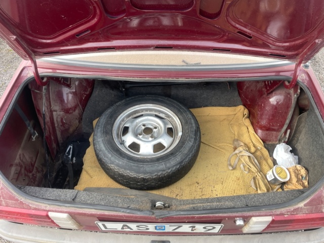 1294156-16 Opel Rekord 2.0 E Manual, 110hp, 1983 (Renovation project)