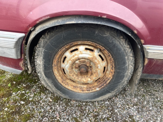 1294156-21 Opel Rekord 2.0 E Manual, 110hp, 1983 (Renovation project)