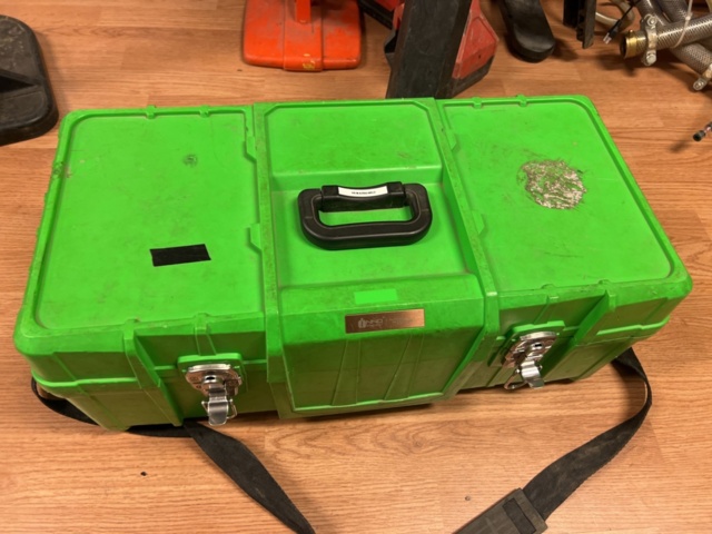 1325435-2 Fibersvets INNO View 8 Pro