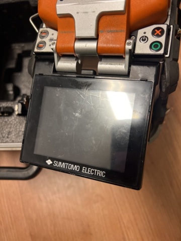 1325442-11 Fibersvets med tillbehör - Sumitomo Type-71M12 -2018