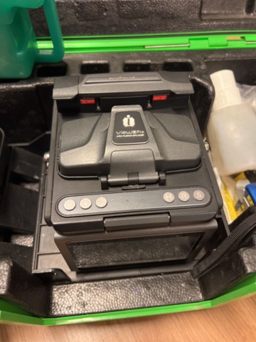 1325445-3 Fibersvets med 3st fiberkap - INNO View 8 Pro