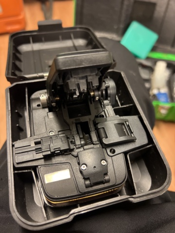 1325445-9 Fibersvets med 3st fiberkap - INNO View 8 Pro