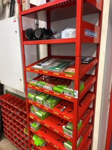 1289979-4 Shelf and wall rack with assortment compartment, incl. contents