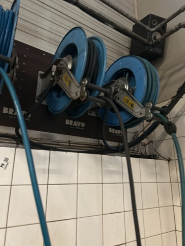 1289980-4 Hose reel - Bravo 3 pieces incl. nozzles