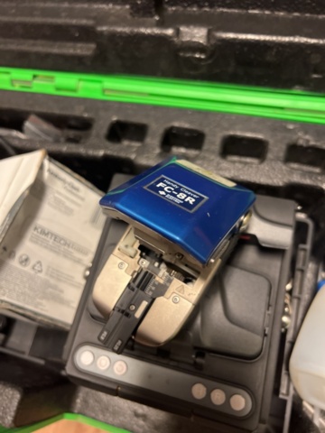 1325461-5 Fibersvets med fiberkap - INNO View 8 Pro / Sumitomo FC-8R