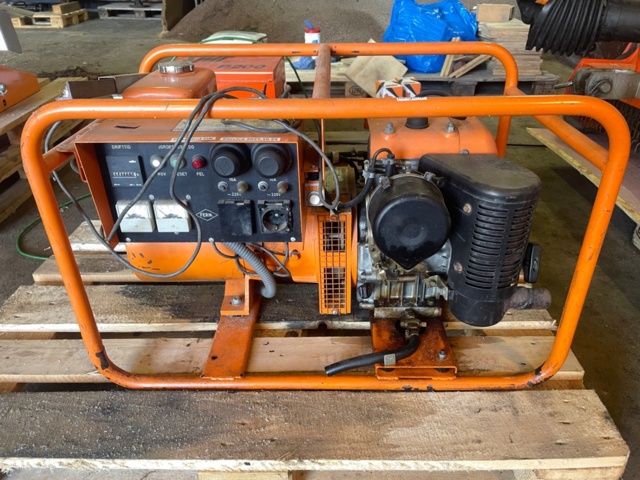 Generator - Ferm 220V - PS Auction - We value the future - Largest in ...