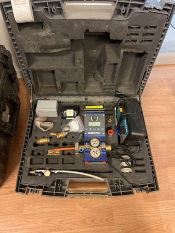 1325490-1 Fiberblås Plumett E25