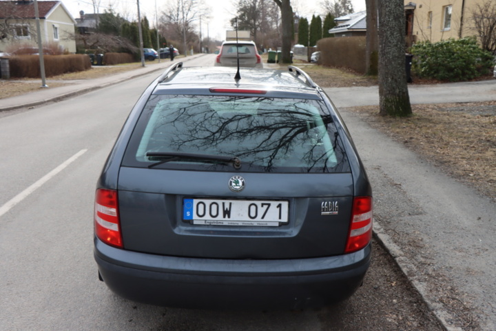 1330148-6 Škoda Fabia Combi 1.2 Manual, 64hp, 2007