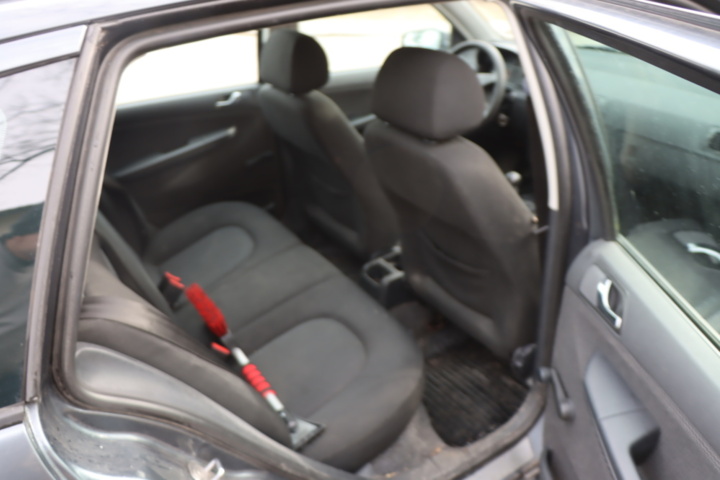 1330148-16 Škoda Fabia Combi 1.2 Manual, 64hp, 2007