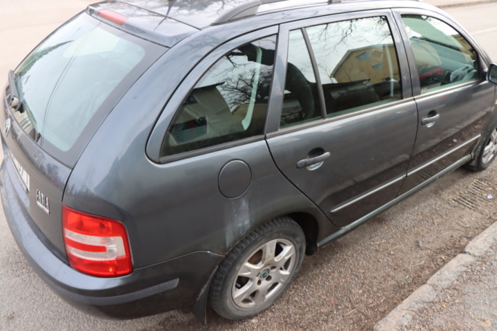 1330148-27 Škoda Fabia Combi 1.2 Manual, 64hp, 2007