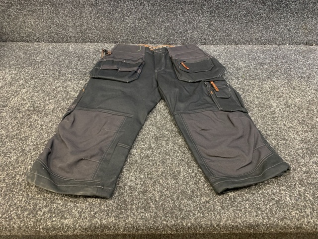 1329693-2 Pirate pants Björnkläder 680070899, size 48