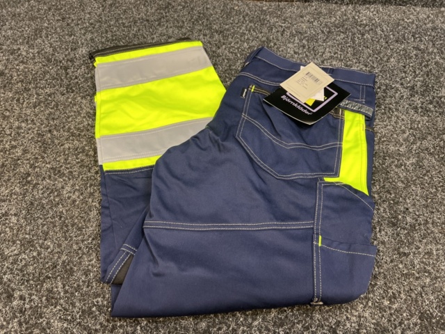 1329714-2 High-visibility trousers Björnkläder 242011569, size D112