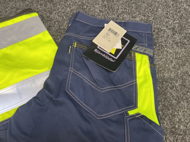 1329714-3 High-visibility trousers Björnkläder 242011569, size D112