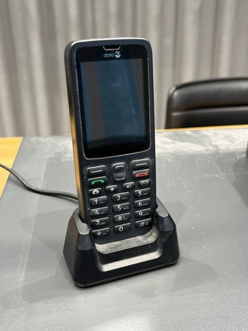 1330154-4 Cash register, receipt printer and DORO telephone