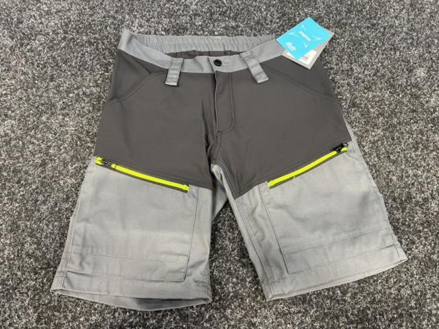 1330214-2 Shorts Gesto 1212237, size XS