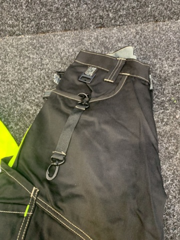 1329696-3 High-visibility trousers Björnkläder 242011599, size 46