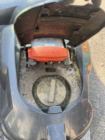 1325504-8 Robotic lawnmower 2pcs - Husqvarna Automower 230 ACX (Repair item)